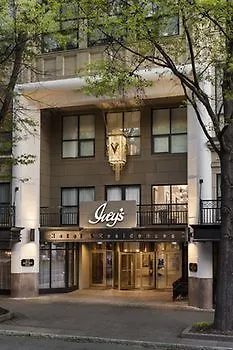 The Ivey'S Hotel Charlotte